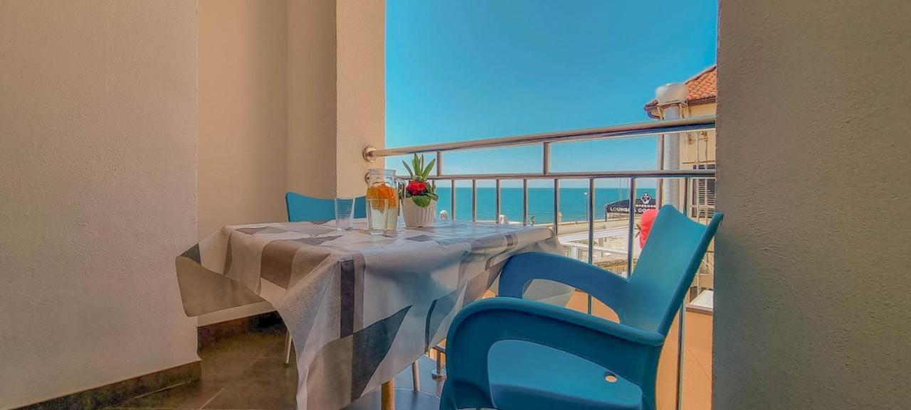 Appartamento Libera One Novigrad Istria Esterno foto